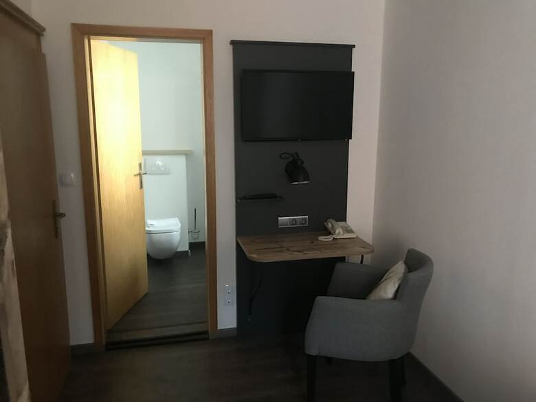 Hostal Gasthof Zum Waldstein