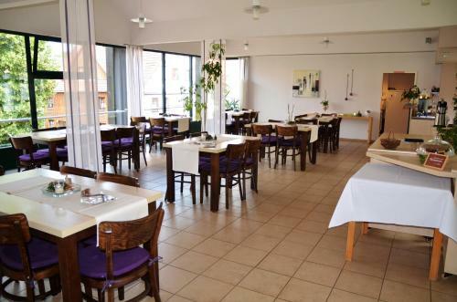 Hotel Velcrea Visavis