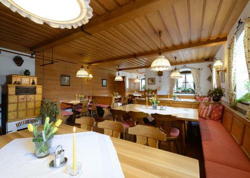 Hostal Gasthof Mayrwirt