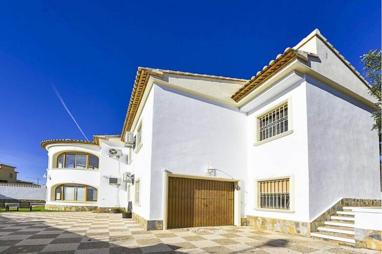 Villa In Calpe - 104270 By Mo Rentals