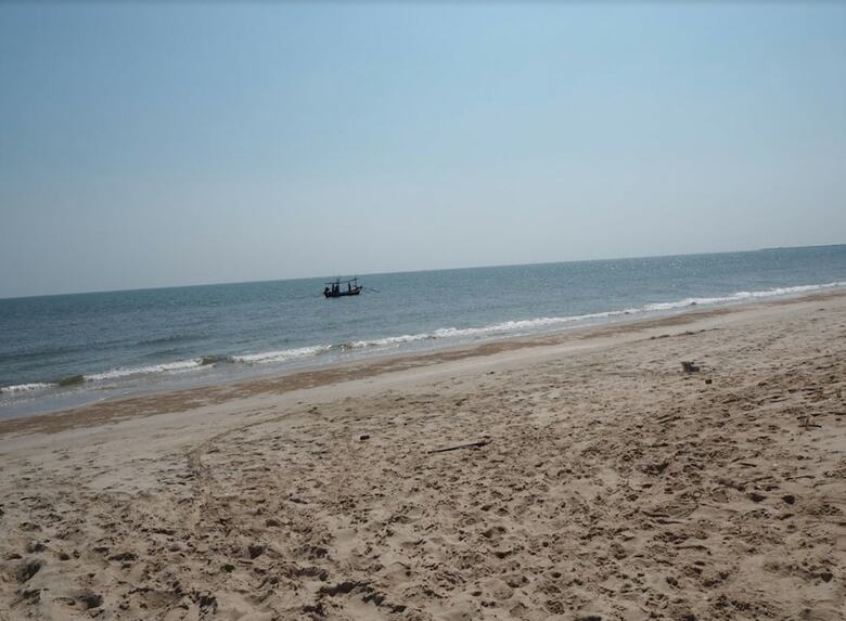 Baan Tukta At Beach