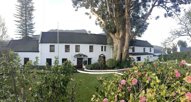 Houw Hoek Hotel