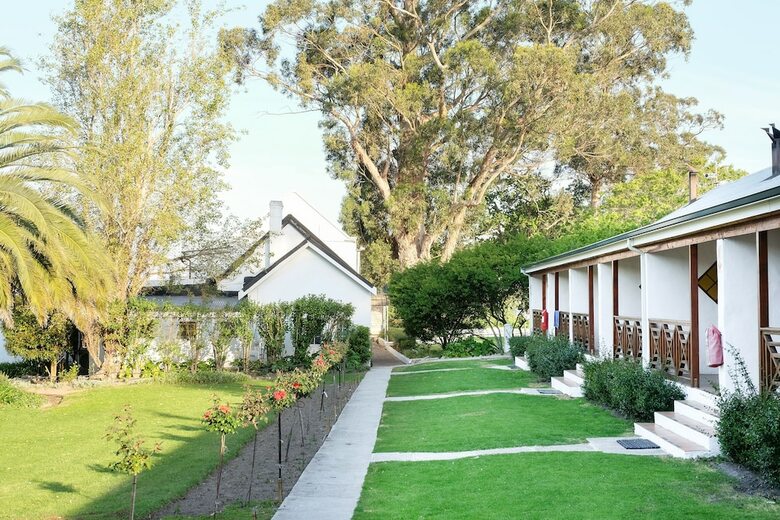 Houw Hoek Hotel