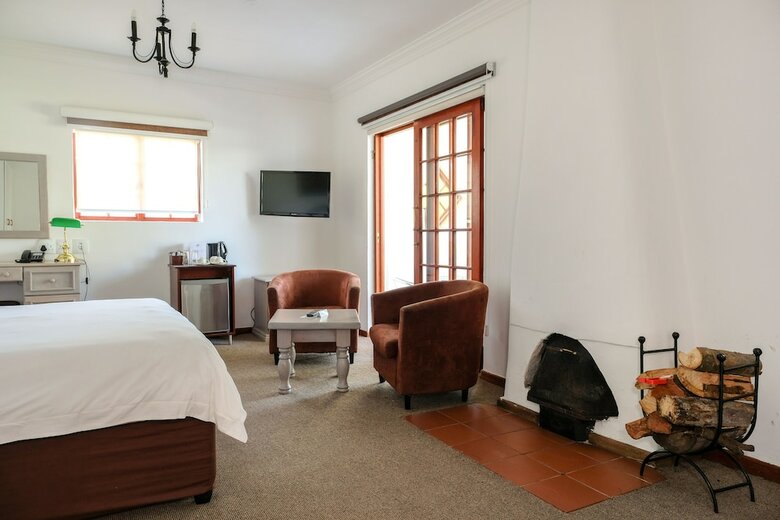 Houw Hoek Hotel