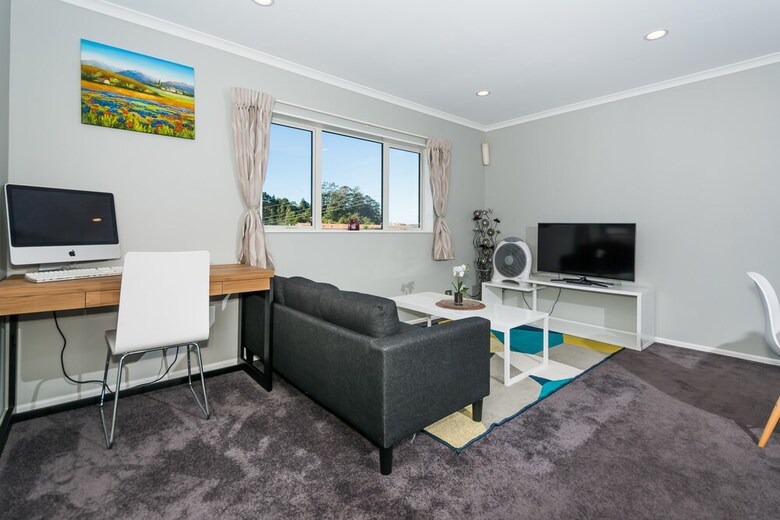 Albany Rosedale Modern 2 Bedroom Unit