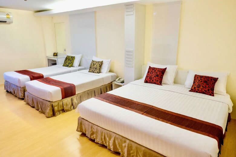 The Konnect Hotel