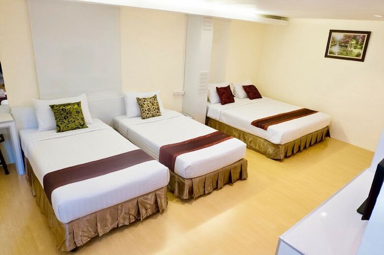The Konnect Hotel