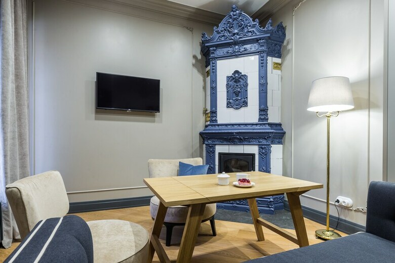 Boutique Apartment 26/16