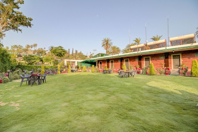 Hotel Royal Garden Retreat