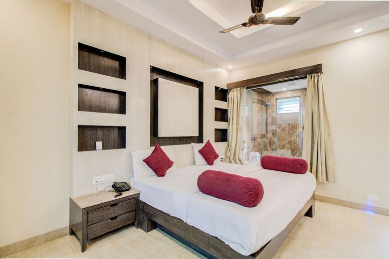 Hotel Royal Garden Retreat