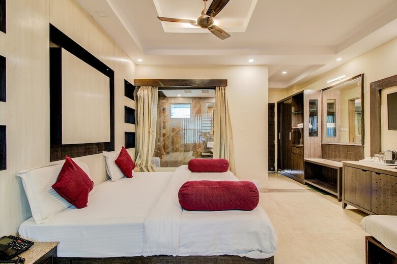 Hotel Royal Garden Retreat