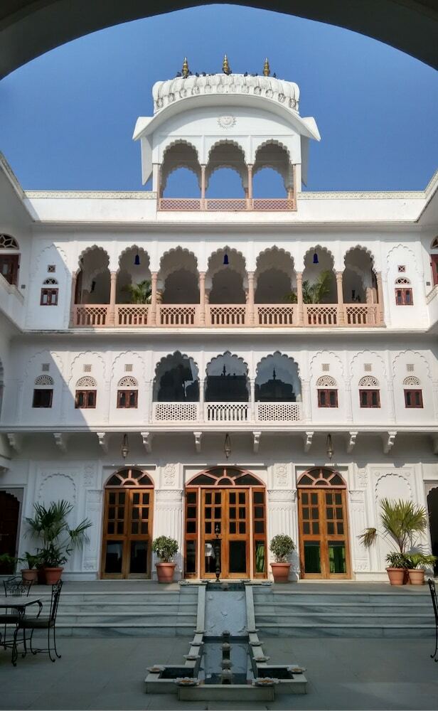 Talabgaon Castle - 80 Kms From Jaipur