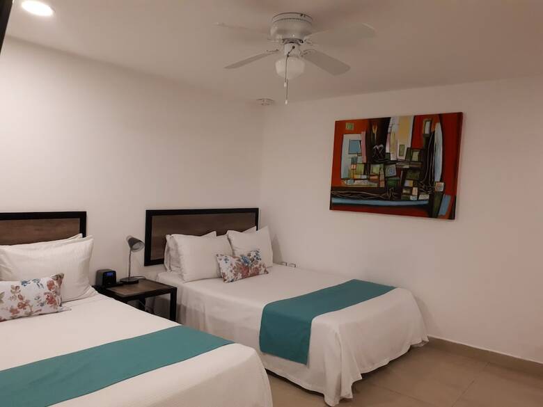 Apartamentos Brisas 10 Beachside Suites