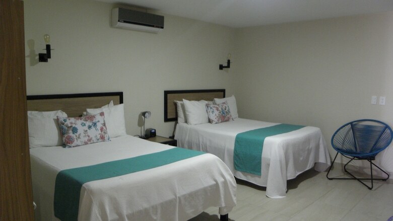 Apartamentos Brisas 10 Beachside Suites