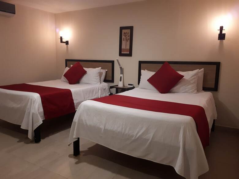 Apartamentos Brisas 10 Beachside Suites