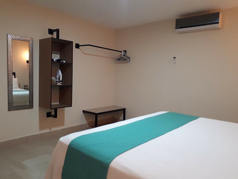 Apartamentos Brisas 10 Beachside Suites