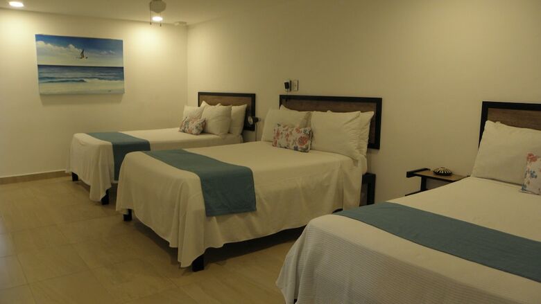 Apartamentos Brisas 10 Beachside Suites