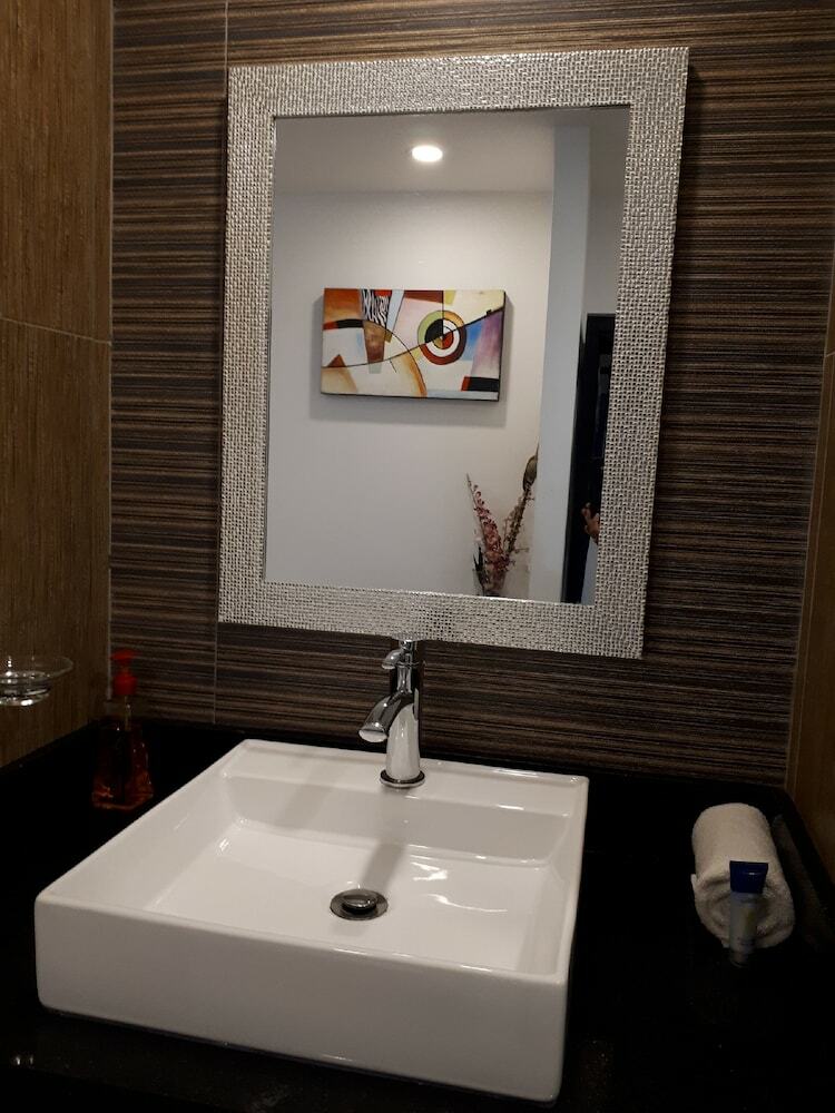 Apartamentos Brisas 10 Beachside Suites