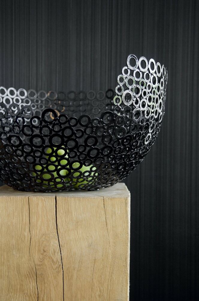 Carbon Hotel - Different Hotels
