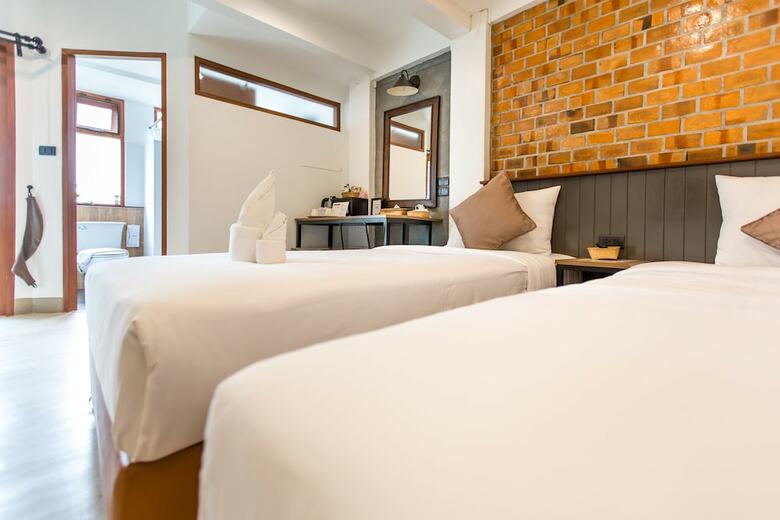 Hotel Old City Wall Inn