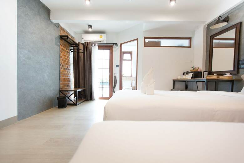 Hotel Old City Wall Inn