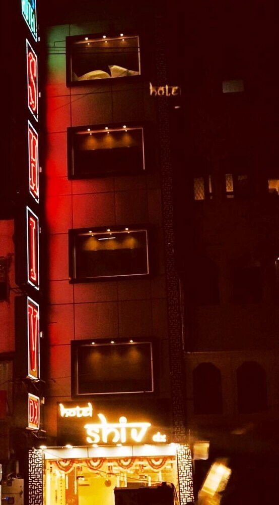 Hotel Shiv Dx