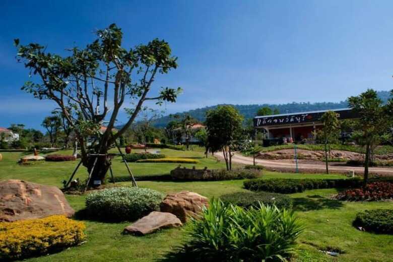 Hotel Keawanongburi Resort