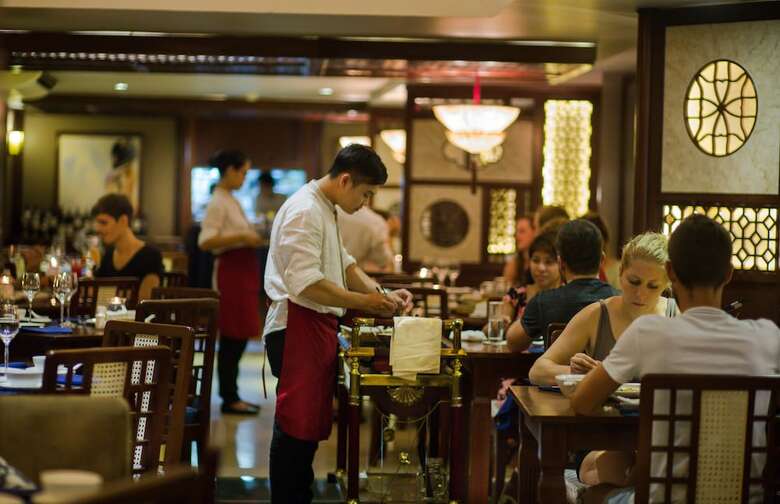 Oriental Suite Hotel & Spa