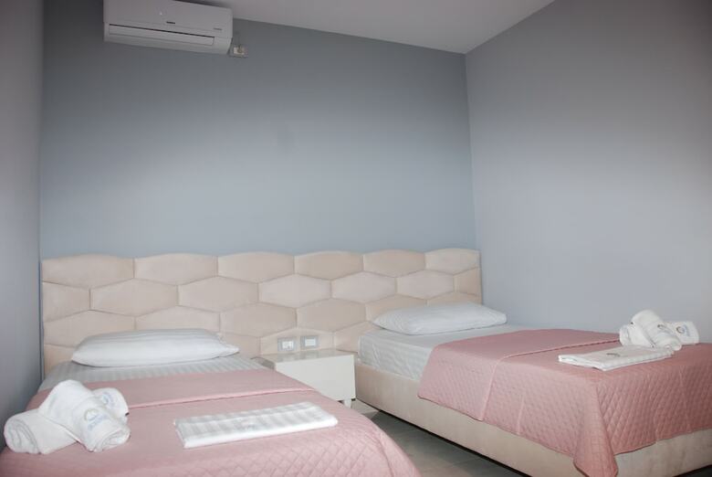 Hotel Oceanic Overview Suites