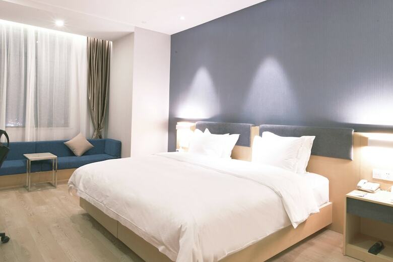 Hotel Holiday Inn Express Jinan Exhibition Center