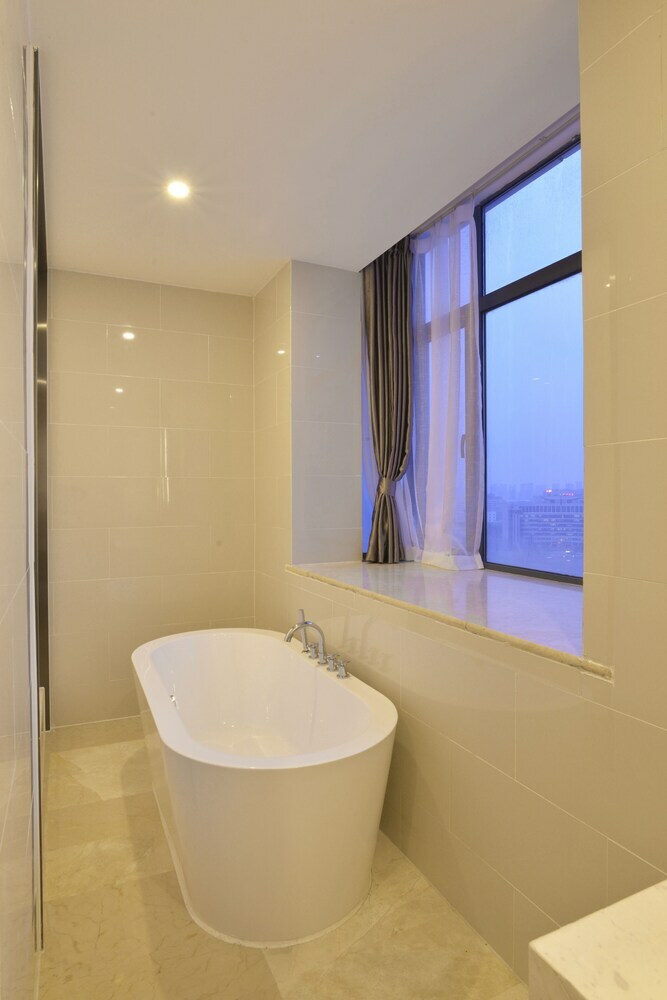 Hotel Holiday Inn Express Jinan Exhibition Center