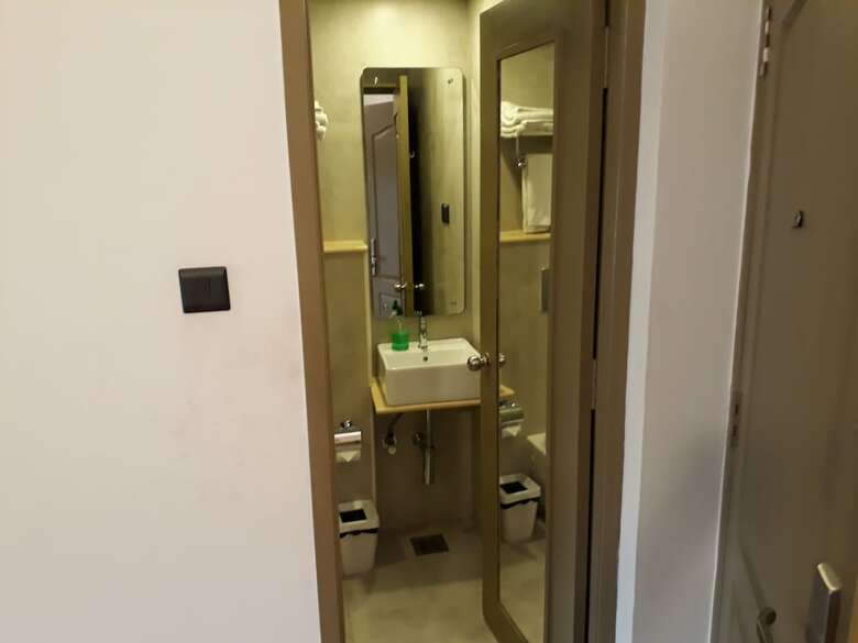 Hotel Purpleetree Place Beebiz