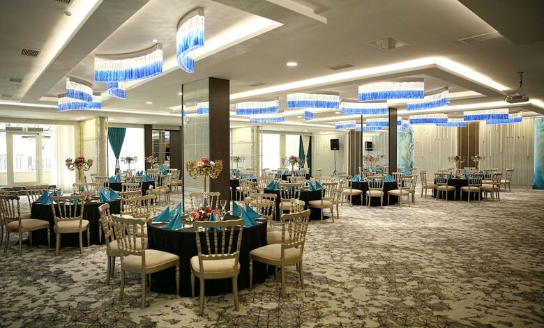 The Wings Hotels Neva Palas
