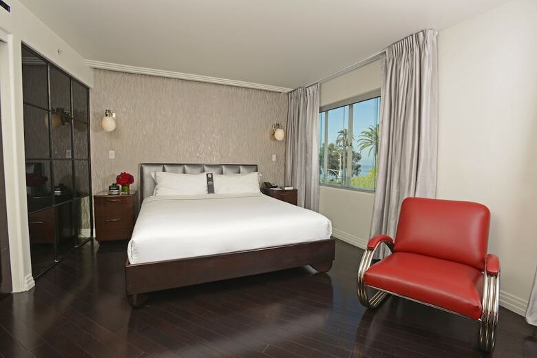Hotel Shangri La Santa Monica