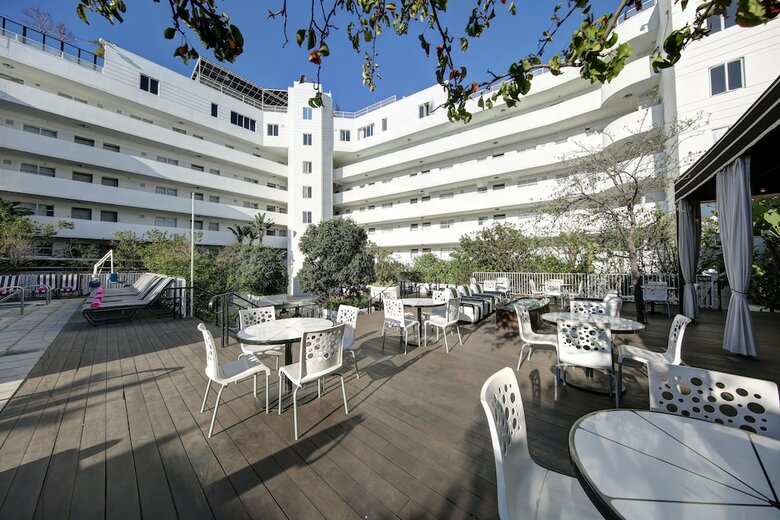 Hotel Shangri La Santa Monica