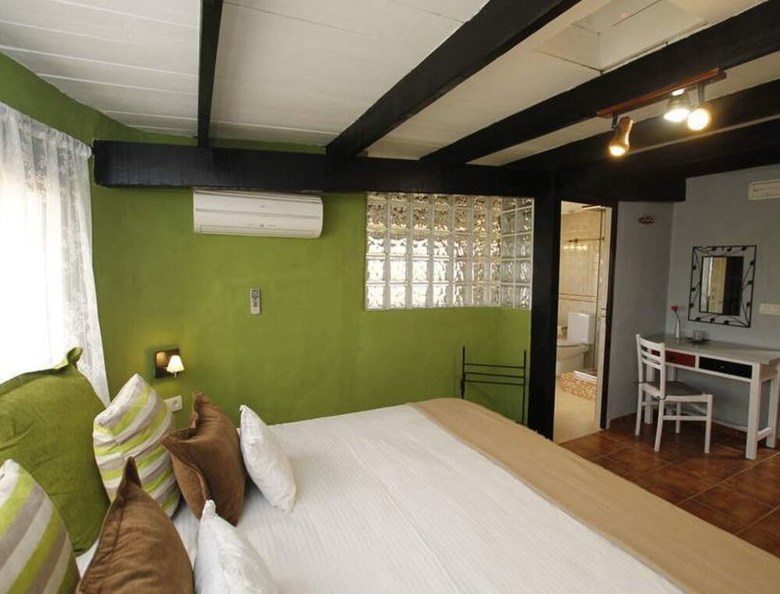 Apartamentos Room In San Bartolome - 104381 By Mo Rentals