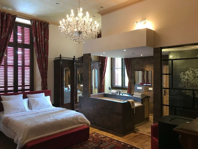 Hotel Chateau La Grange Fort