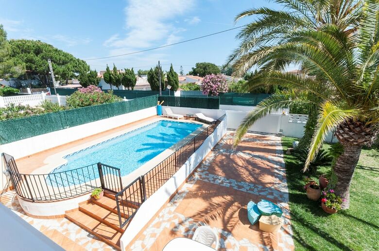 Apartamentos Mengual
