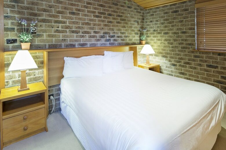 Bundilla 4- Townhouse With Free Wifi
