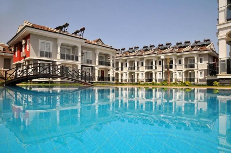 Legend Apartments