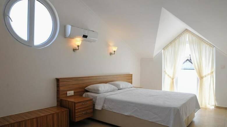 Legend Apartments
