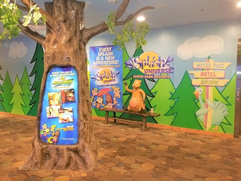 Hotel Splash Universe Resort