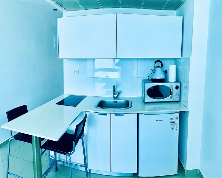 The Seasons King David Apartment