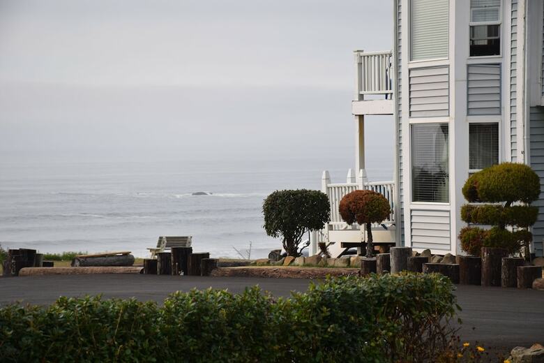 Schooner Landing