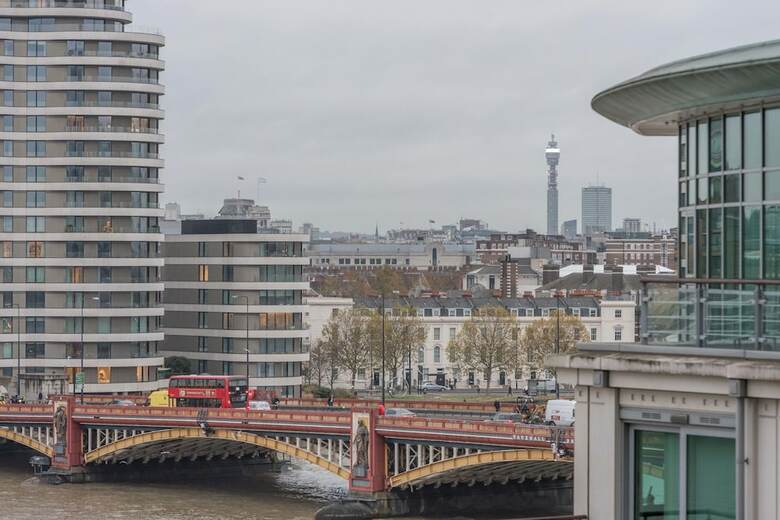 Apartamentos Stunning Flat Overlooking The Thames