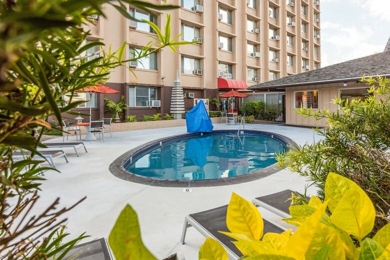Pagoda Hotel