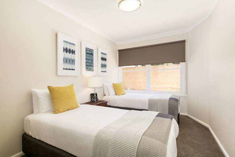 Boutique Stays - Sandy Breeze 1
