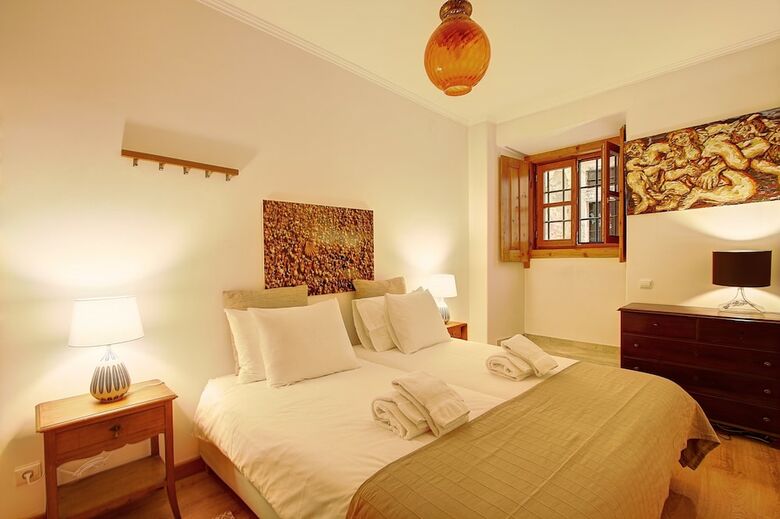 Apartamentos River View Very Central & Spacious 1 Bedroom