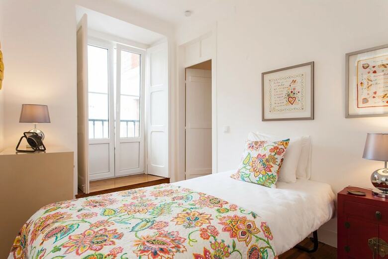 Stylish Lisbon Apartment In Alfama