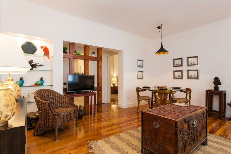 Stylish Lisbon Apartment In Alfama